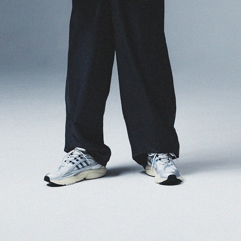  adidas板鞋/休闲鞋