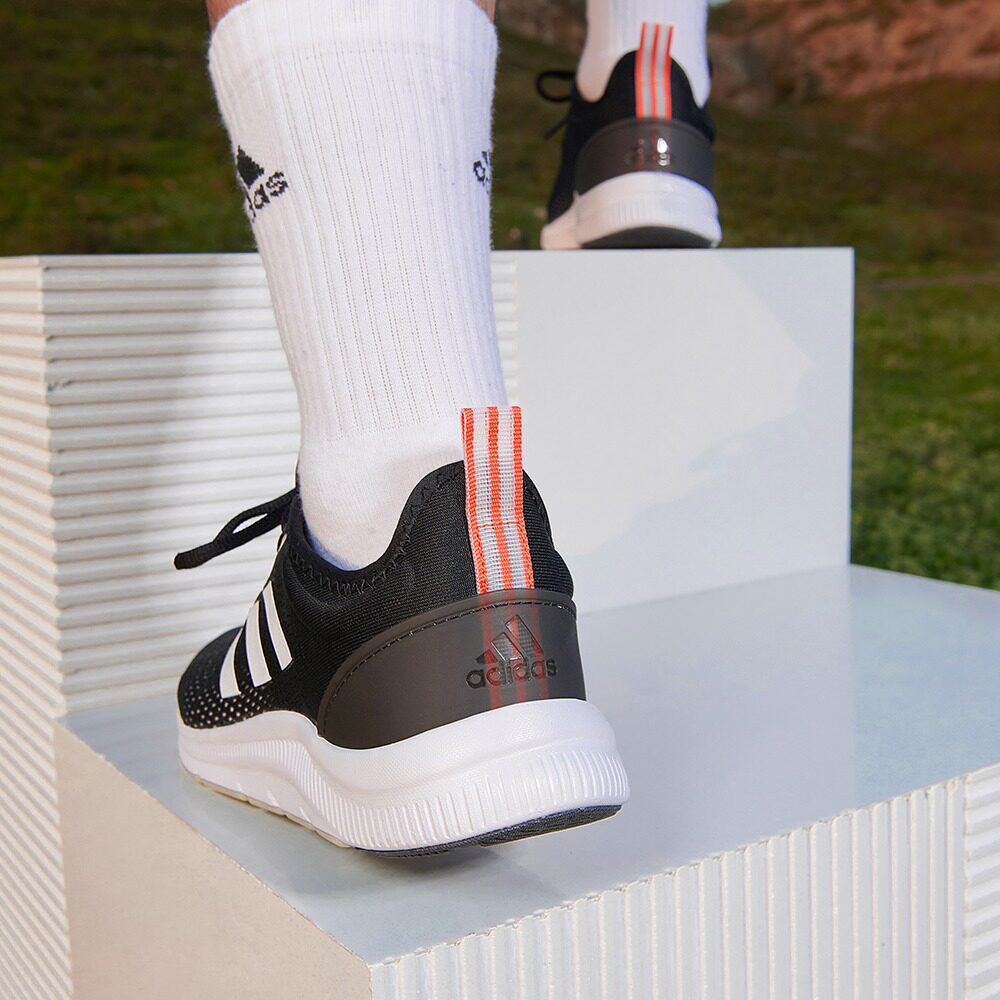 阿迪达斯官方asweetrain男子运动鞋 adidas跑步鞋
