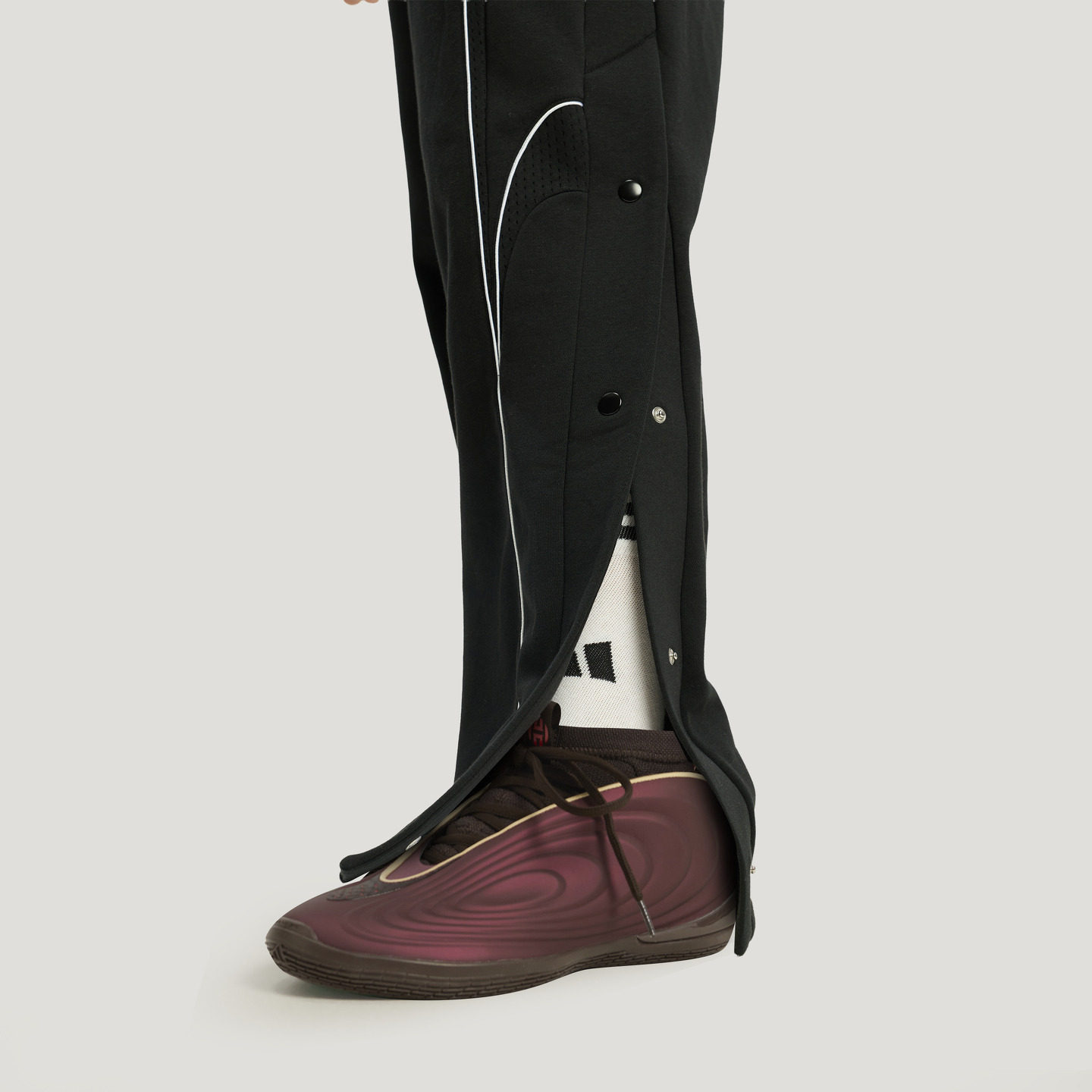 新年款时尚宽松拼接侧开排扣篮球抓绒运动裤男秋冬adidas阿迪达斯,淘宝优惠券,粉丝福利购,淘宝优惠卷