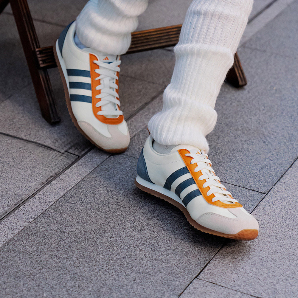 冰淇淋T头鞋 VS JOG 2.0复古薄底运动鞋男女adidas阿迪达斯轻运动