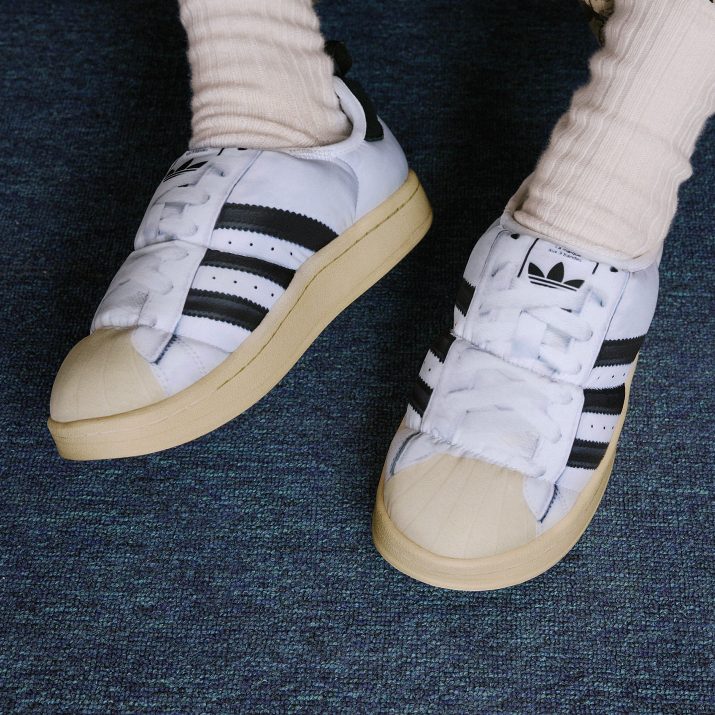 「面包鞋」PUFFYLETTE保暖防滑运动棉鞋男女adidas阿迪达斯三叶草