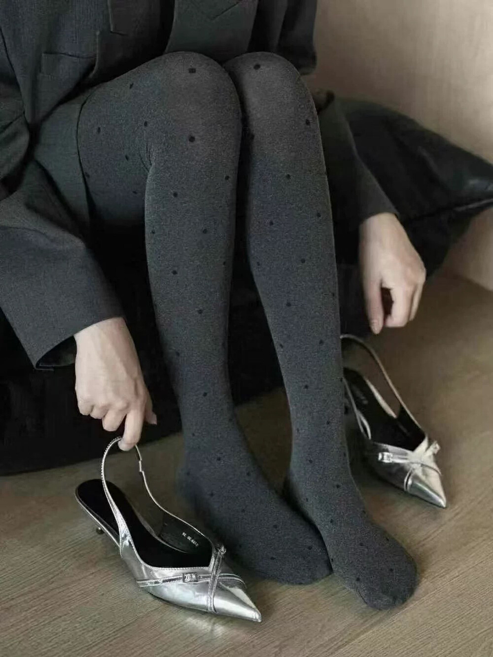 十三行5-20度春季自发热抗起球波点连裤袜外穿打底袜230g - 图3