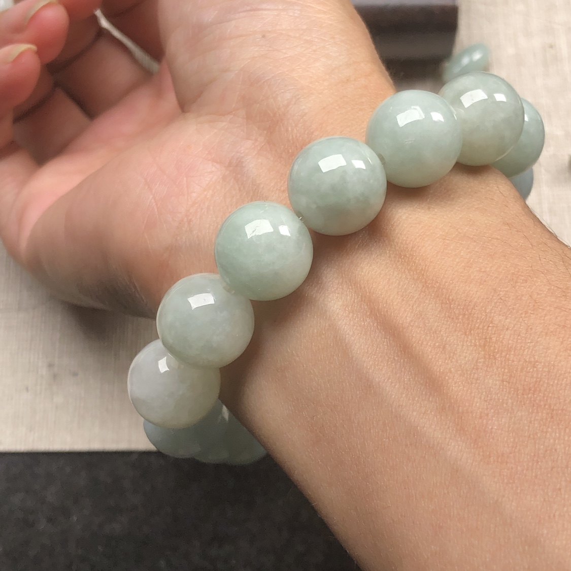 隆慈缘翡翠A货源头直发13mm果绿手链冰糯种果绿手链,淘宝优惠券,粉丝福利购,淘宝优惠卷