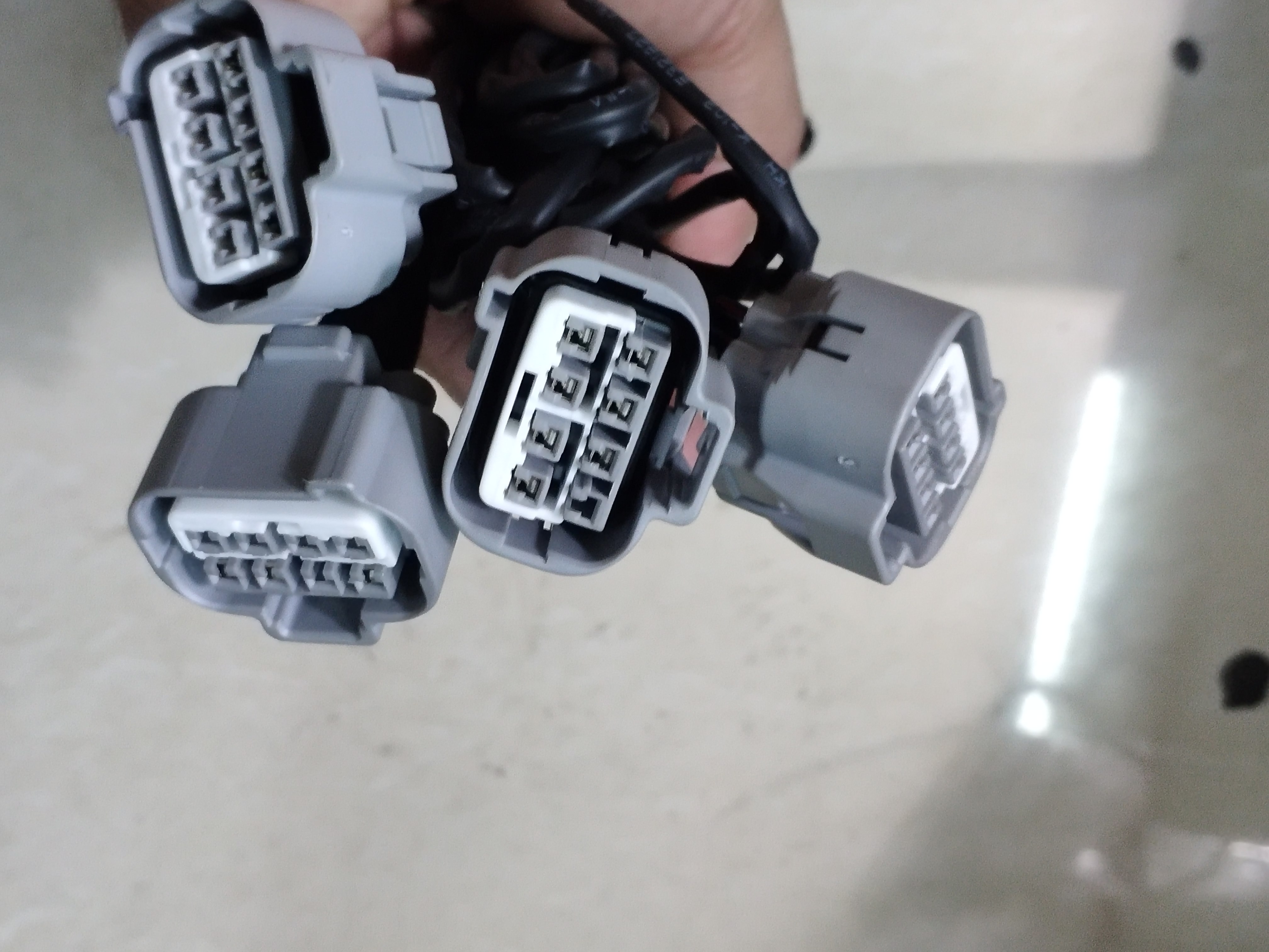 斯巴鲁13-19森林人大灯改装线束老款改新款低配改高配LED灯转接线 - 图1