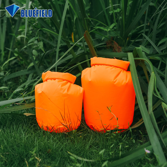 Ultra-light wear-resistant outdoor waterproof bag storage bag thin style straggling swimming handbag schoolbag sealed bag