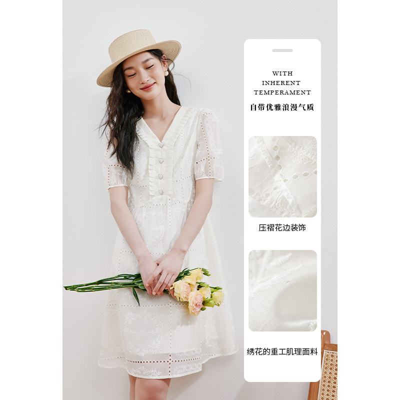  衣香丽影连衣裙