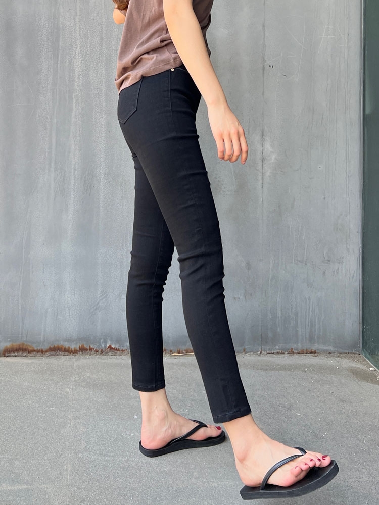 秋冬巨显瘦磨毛绒黑色铅笔牛仔裤女 MiniBrand新款弹力九分小脚裤 - 图2