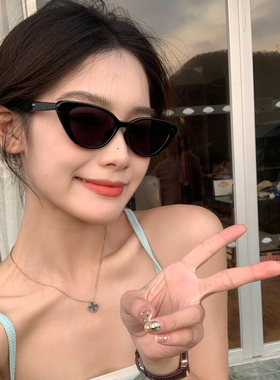 复古三角猫眼小脸墨镜女高级感