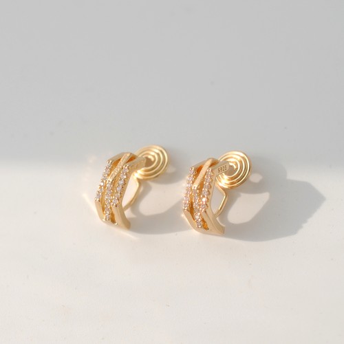 锆石微镶闪钻半弧形无耳洞蚊香盘耳夹女精致高级感气质无痛耳饰新 - 图0