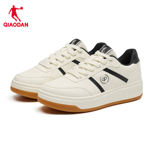 乔丹商场同款冬季新款男板鞋2025冬季厚底增高运动休闲防滑54513 - 图3