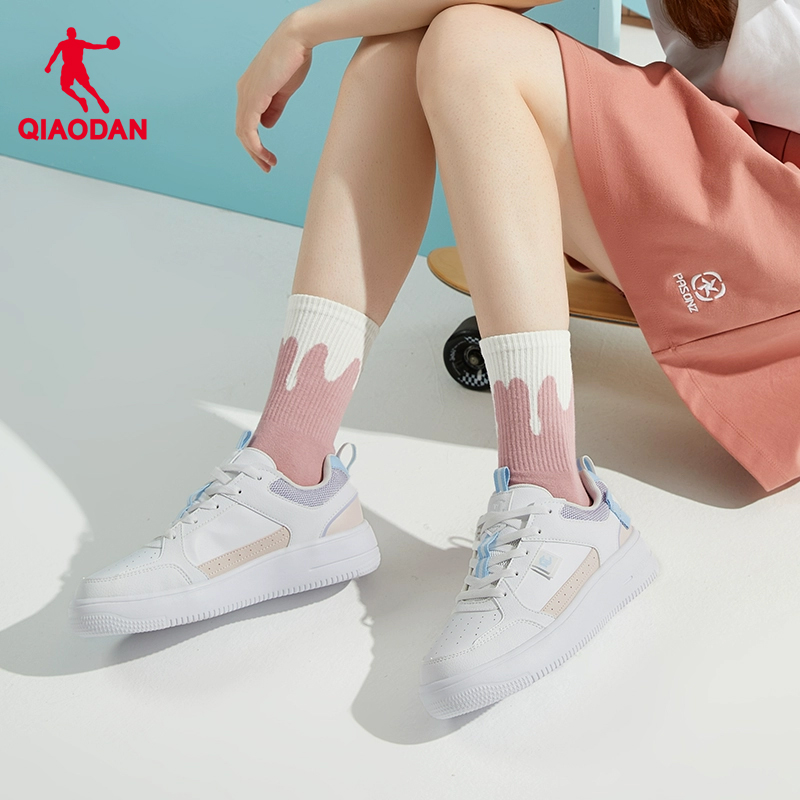 中国乔丹2023夏季新款小白鞋男女鞋 乔丹板鞋