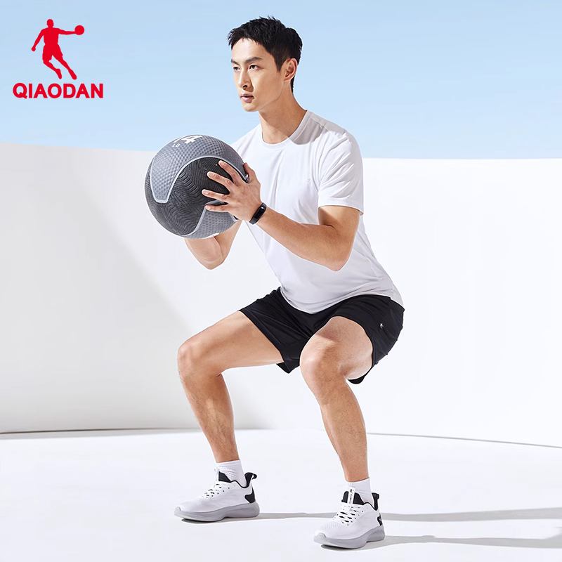 中国乔丹运动套装男2024夏季新款男士宽松健身跑步速干短袖两件套 - 图1