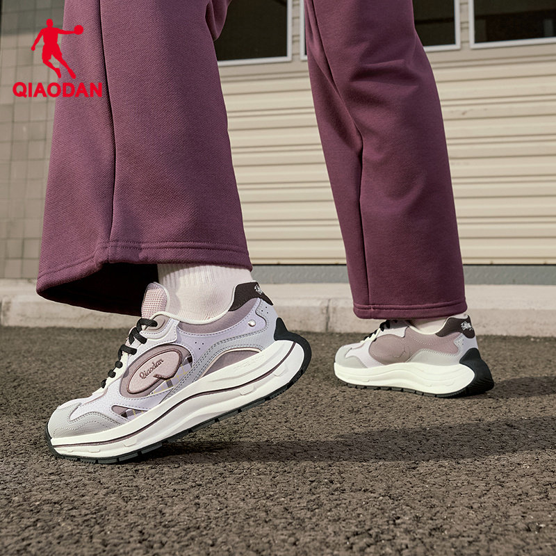 摇光乔丹革面防水增高休闲鞋女2025冬季新款潮流缓震运动鞋女鞋子