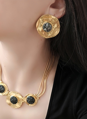 欧美小众复古做旧黑金圆形项链女