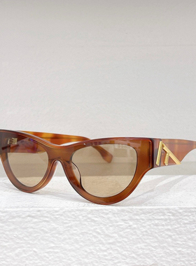 新款猫眼大框太阳眼镜FE40135I男女通用夏季旅行遮阳墨镜防紫外线