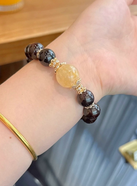 2025年新款天然石榴石水晶手串手链女人石补气血送女友生日礼物