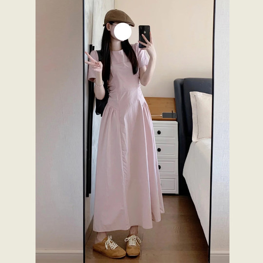 温柔风甜美粉色褶皱短袖连衣裙女夏季海边度假风收腰a字显瘦长裙