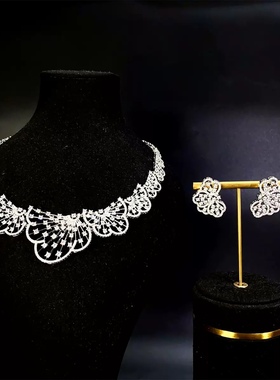 魔猫昭昭轻奢华丽新款闪钻立体花朵造型新娘项链婚纱首饰晚宴礼服