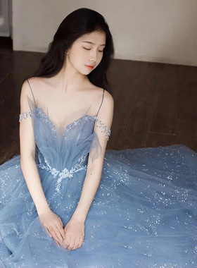 晚礼服风范轻奢吊带在逃公主年会连衣裙女主持人小众成人礼