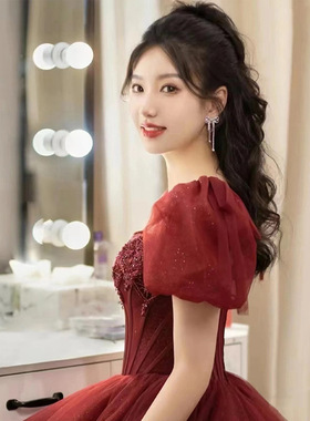 敬酒服新娘感2025新款红色法式订婚礼裙日常可穿长款晚礼服女