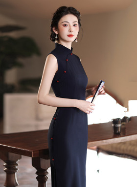 藏蓝色无袖国风中式长款旗袍改良年轻款2025新款女复古修身