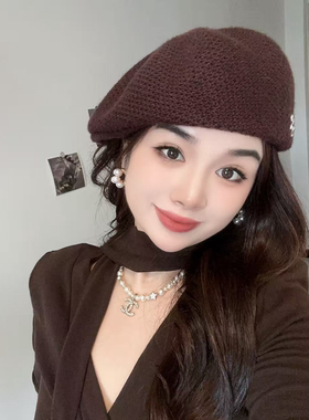 复古铆钉贝雷帽女秋冬显脸小