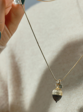 925银18k金质感可调节小松果项链