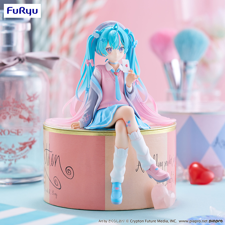 【猫受屋】预 FuRyu初音未来恋爱西装外套水手服泡面压景品-图3