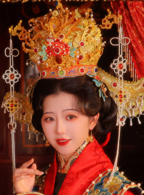 明制婚嫁凤冠金色大冠锦鲤同款头饰原创手工饰品皇后娘娘凤冠霞帔