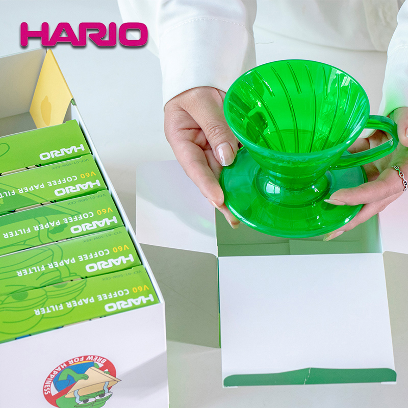 HARIO PEPE哈里欧悲伤蛙联名手冲咖啡滤纸 V60树脂滤杯滴漏壶套装 - 图2