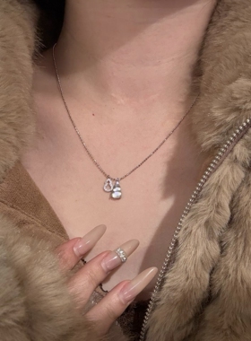 白茶清欢！天然水沫玉葫芦项链