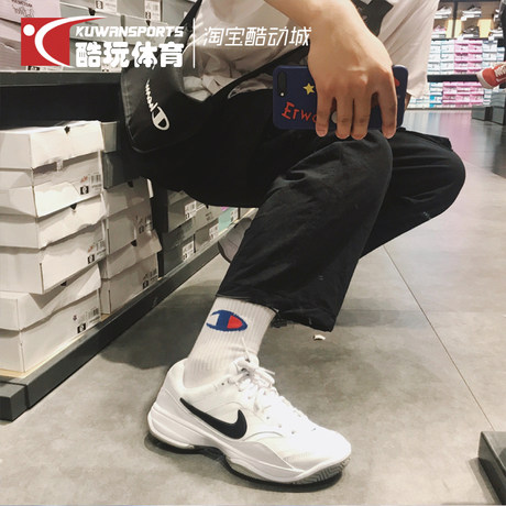 nike court lite on feet