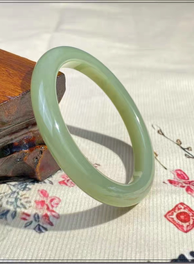 天然精品和田玉黄口玉手镯新疆老坑玉石细条镯子细润微棉放漏A92