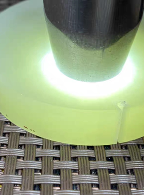 天然和田玉镯子毛圈湖水青白玉石手镯半成品无裂微线超值放漏E44