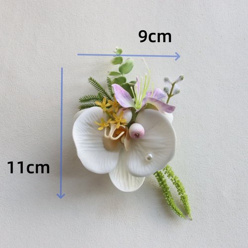 原创唯美森系粉白色马蹄莲花新郎娘伴娘姐妹团婚礼胸花活动手腕花 - 图1