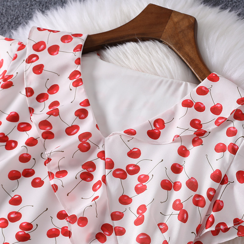 2020夏季女装新款飞飞袖v领荷叶边 lumn连衣裙