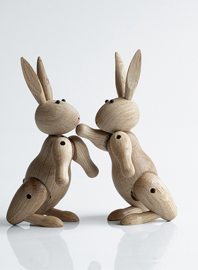 丹麦兔子木质玩具摆件