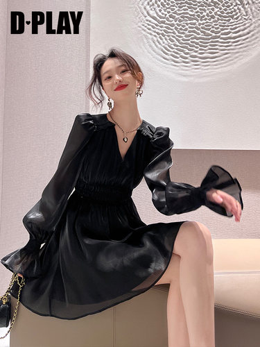 DPLAY法式时尚连衣裙气质黑色连衣裙鎏光纱短裙礼服女2026年春 - 图0