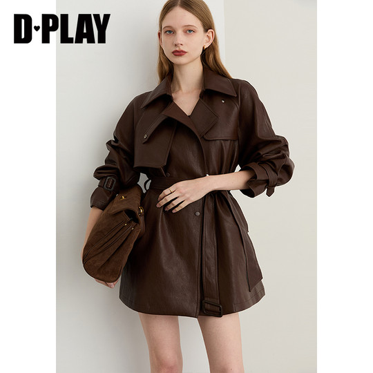 DPLAY2025年冬季新款棕色皮衣外套女流行复古短款收腰翻领上衣