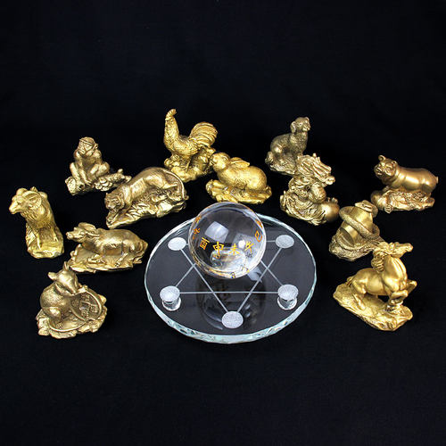 泰山福缘阁 新品 三合水晶球摆件虎马狗兔猪羊牛蛇鸡家居饰品 - 图0
