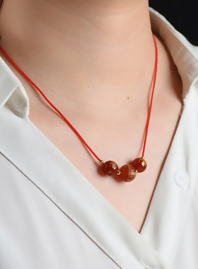 2026年生肖属兔太岁项链化生肖兔人佩戴红玛瑙吊坠平安项链男女款