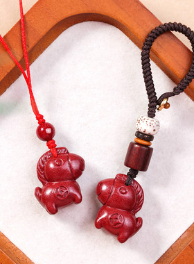 天然朱砂生肖小马吊坠公主本命年挂件红色玉石手机项链2026年饰品