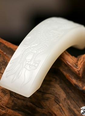 御府新疆和田玉白玉籽玉手牌龙行天下23.3克天然籽料吊坠