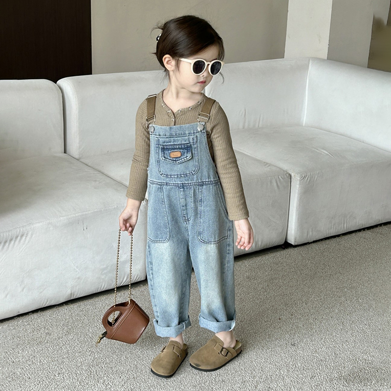 女童秋款2025新款套装童装秋装宝宝衣服打底衫复古做旧牛仔背带裤 - 图0