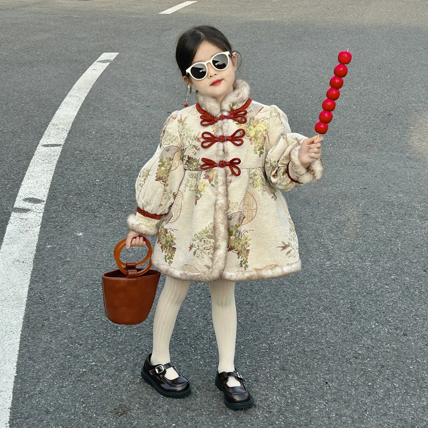 原创女童雪尼尔提花夹棉中国风旗袍外套2025冬季儿童新中式拜年服,淘宝优惠券,粉丝福利购,淘宝优惠卷