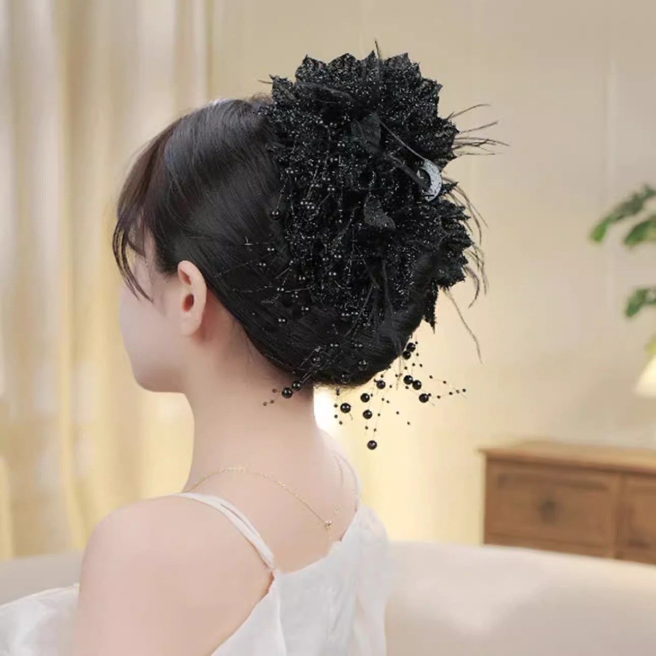 双牡丹大花苞流苏珠珠抓夹女超仙后脑勺盘发鲨鱼夹蓬松高颅顶头饰,淘宝优惠券,粉丝福利购,淘宝优惠卷