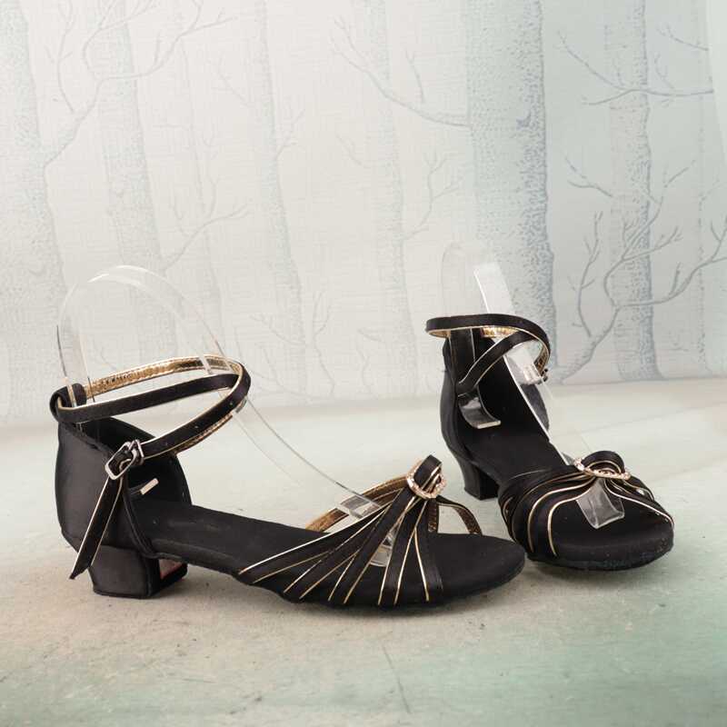 牛皮真皮软底水钻交叉扣带小码女鞋子童鞋拉丁恰恰广跳舞蹈鞋凉鞋