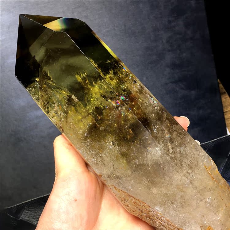 天然黄水晶柱子彩虹六棱原石能量柱风水灵修正财辟邪摆件消磁净化 天然黄水晶柱子彩虹六棱原石能量柱风水灵修正财辟邪摆件消磁净化