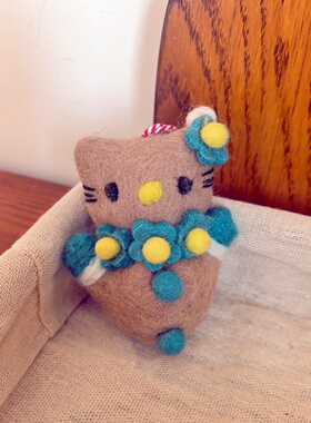 尼泊尔手工羊毛毡HelloKitty挂件