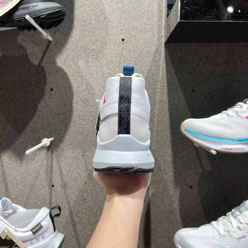 耐克女鞋2024夏季AIR MAX SOLO户外越野运动跑步鞋DJ7929-102-502 - 图2